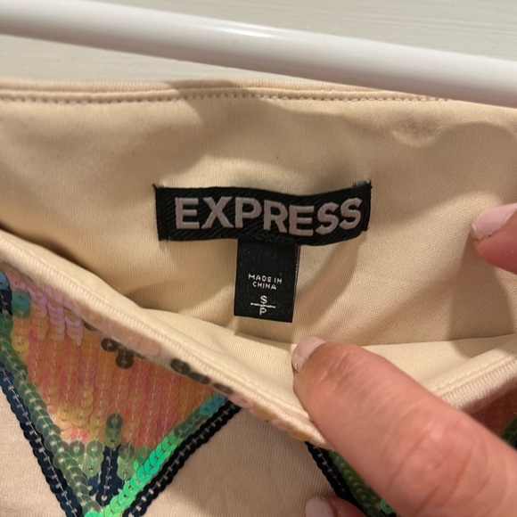 Express Women’s Pencil Skirt Size S Sequined Aztec Design  Zip Full Line - Picture 3 of 6